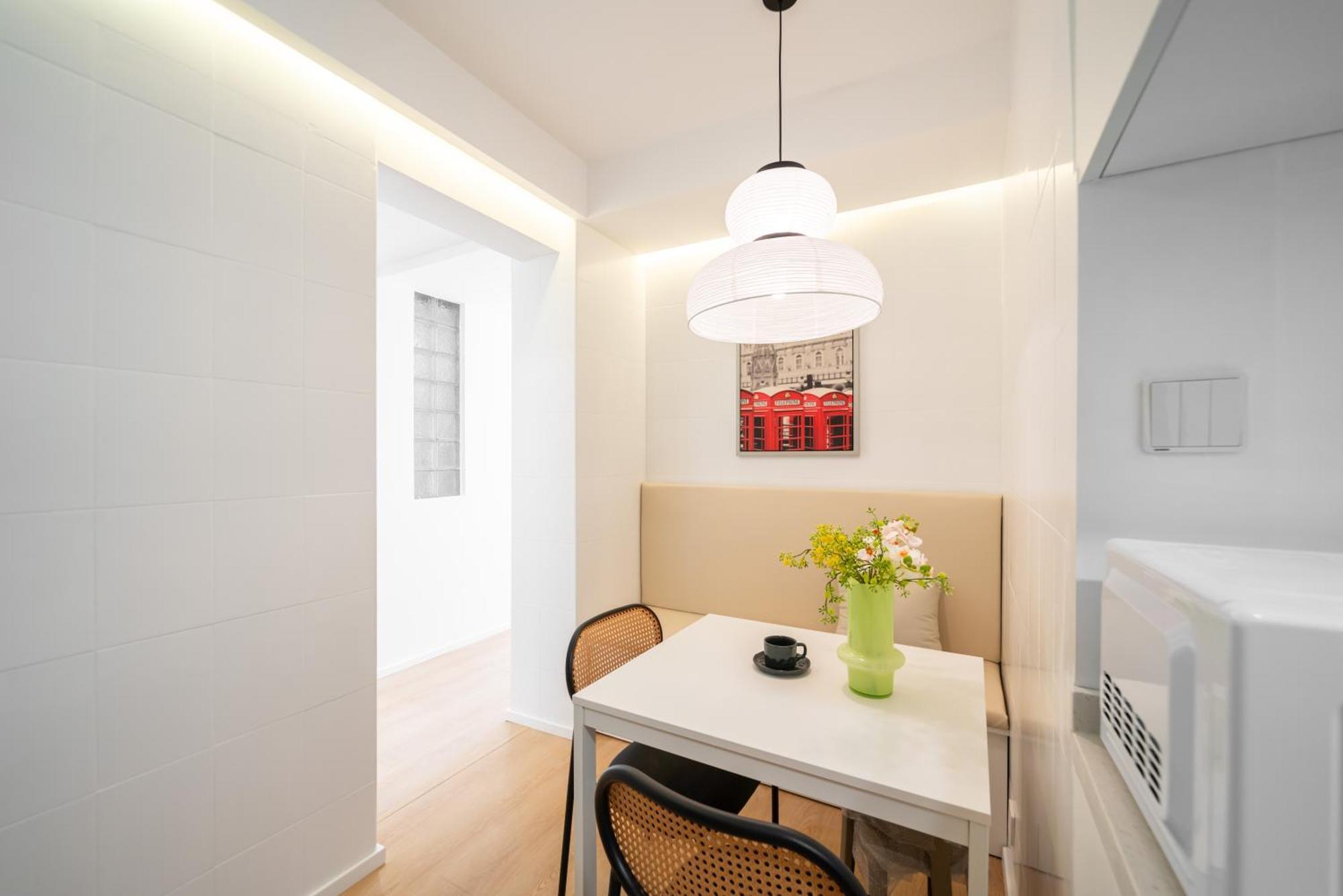 Shanghai Yi Du B&B - 150M Walk From Exit 5 Of Jiashan Road Metro Station Exterior foto